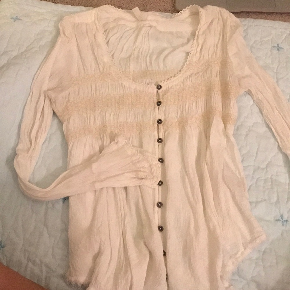 White and cream buttoned blouse